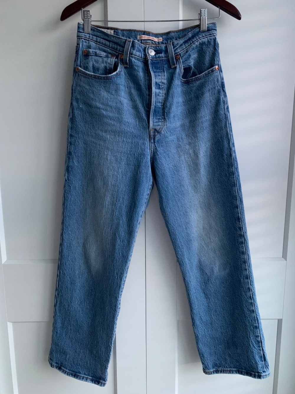 Levi's Ribcage Straight  Ankle Leg High Rise Women's Size 28 inseam 27